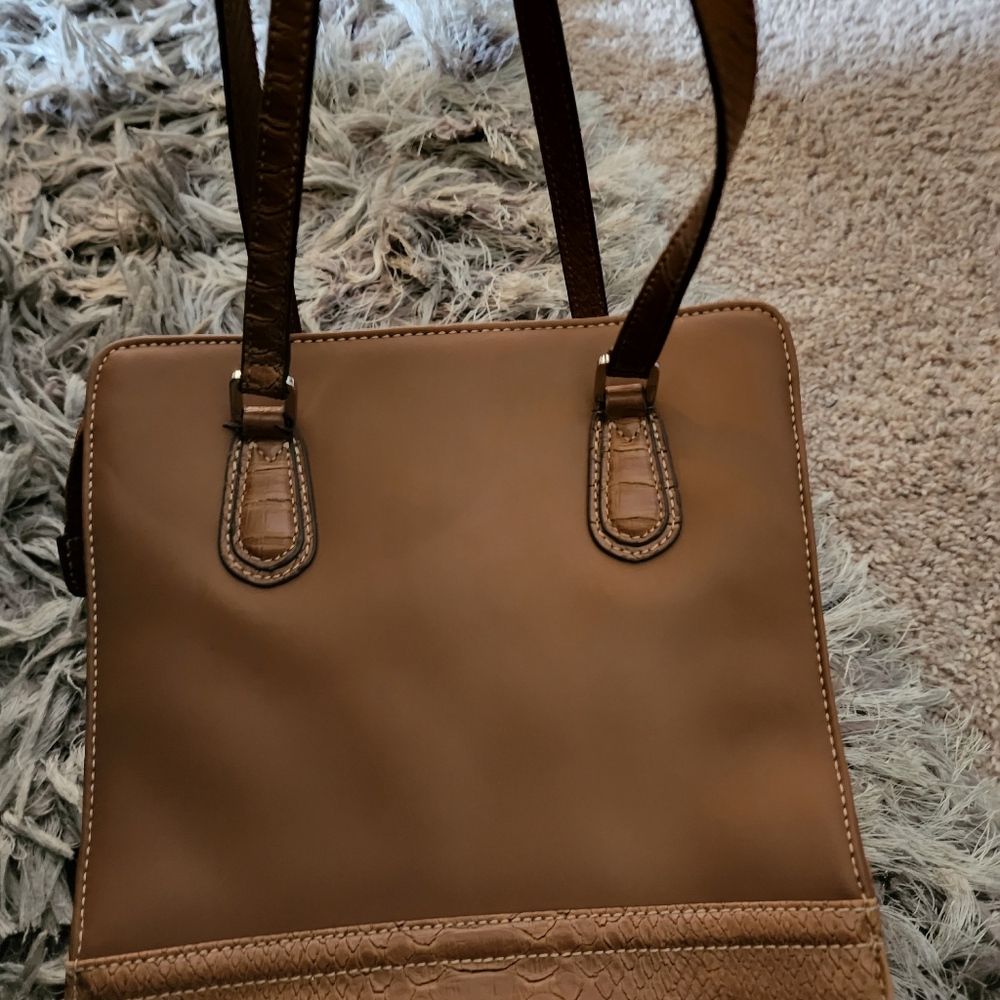 PURSE - Picture 2 of 12